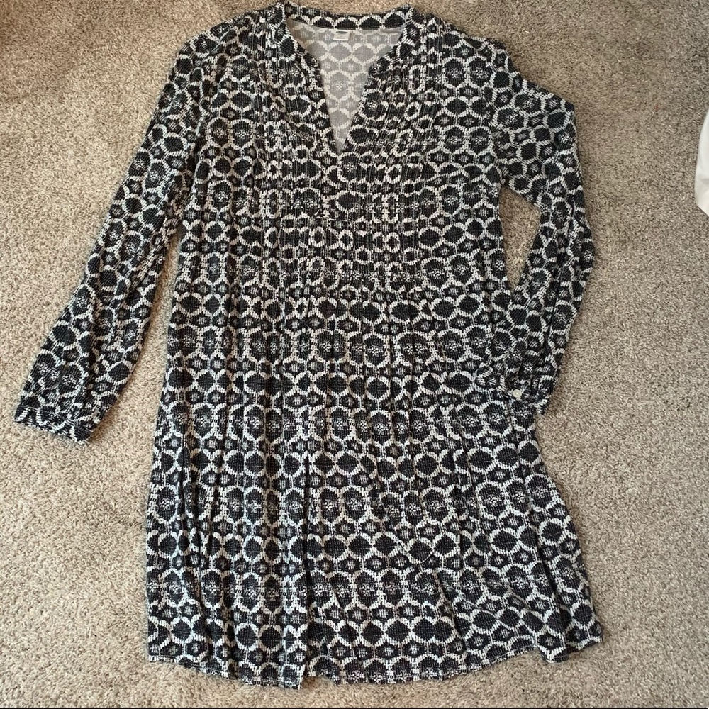 Black and white printed tunic